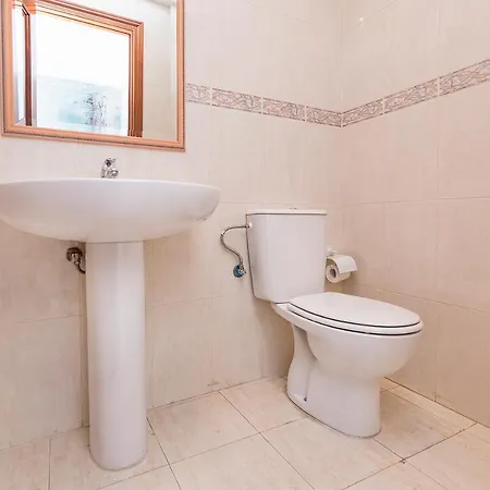 Bhost - Colon Apartman Málaga
